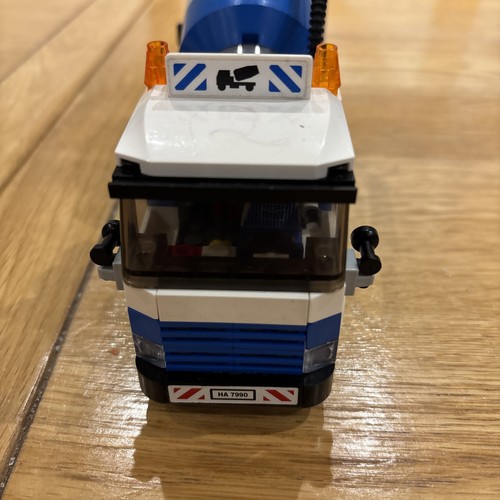 Lego cement mixer - cement,