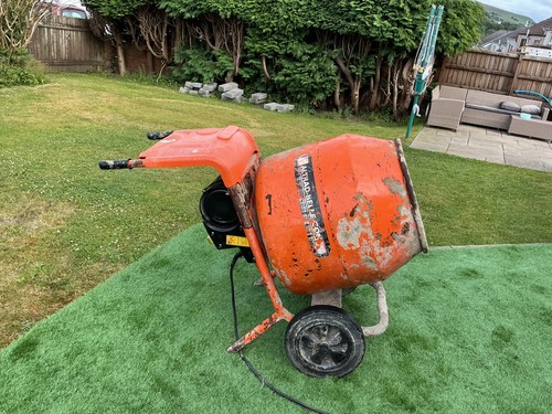 Belle mixer 240v - 240v, working
